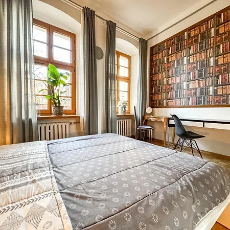 Luxury Decor & Amazing Island Views, Center! 5mins Rynek * 브로츠와프