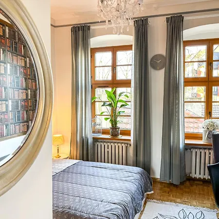 Διαμέρισμα Luxury Decor & Amazing Island Views, Center! 5mins Rynek Βρότσλαβ