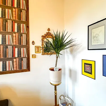 Luxury Decor & Amazing Island Views, Center! 5mins Rynek