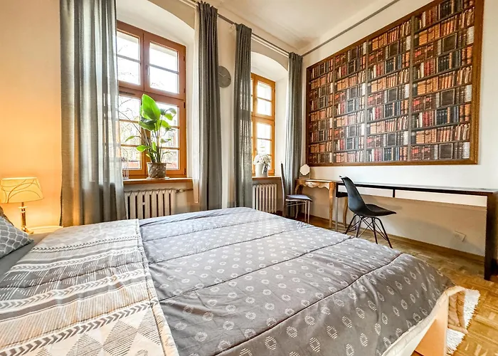 Luxury Decor & Amazing Island Views, Center! 5mins Rynek * Vratislav